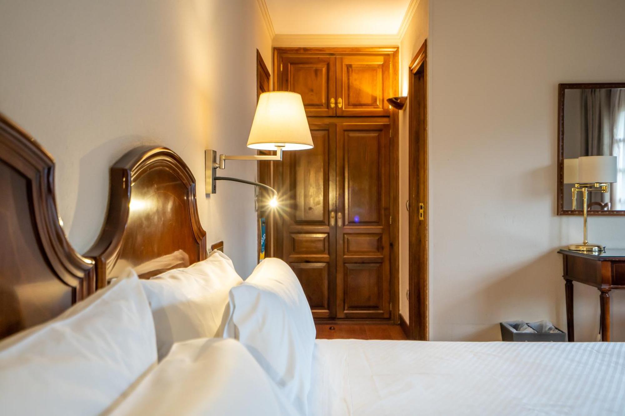 Abba Xalet Suites Hotel Sispony Exterior foto
